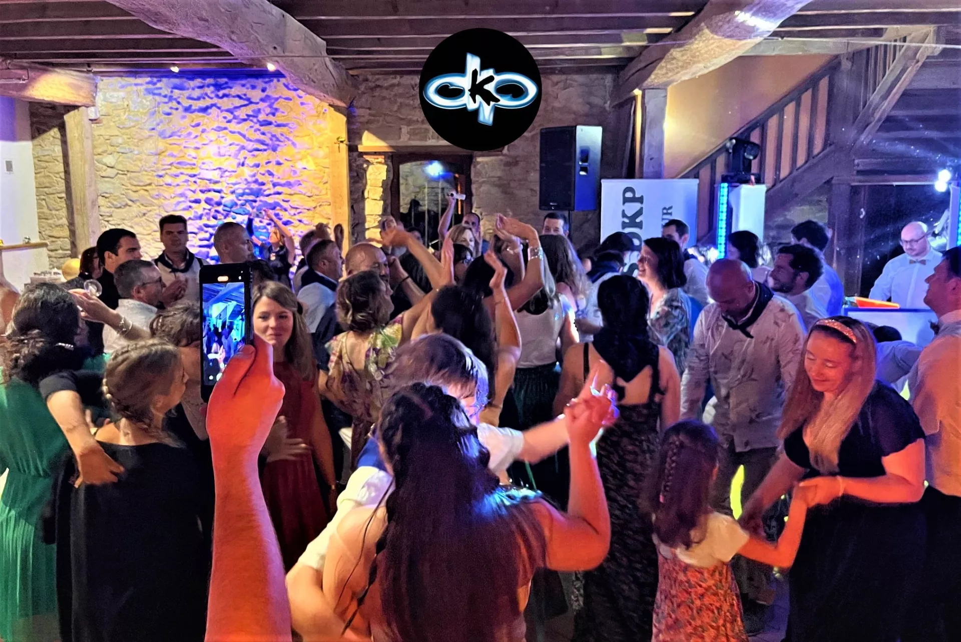 DJ DOM’S DKP – DJ mariage à Dax et dans les Landes